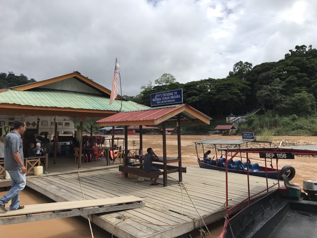 タマンネガラ国立公園 マレーシア 17 06 ２ 発展するアジアと都市と広大な熱帯雨林とのギャップを体感