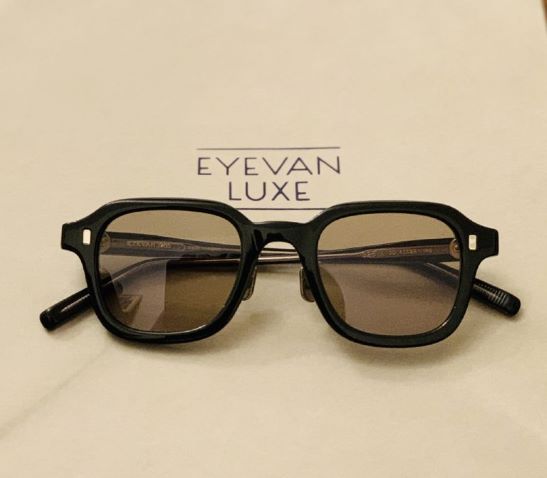 eyevan_06-small.jpg