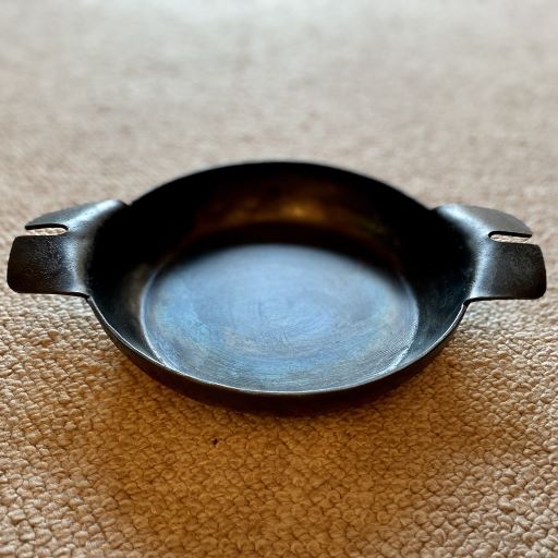 宇田直人 鉄 六角 プレート／一点もの 鋳物 作家もの／1枚 鍛冶職人 宇田直人さんの鉄の器 ～ヨーロッパ仕込みの本物の技を感じ